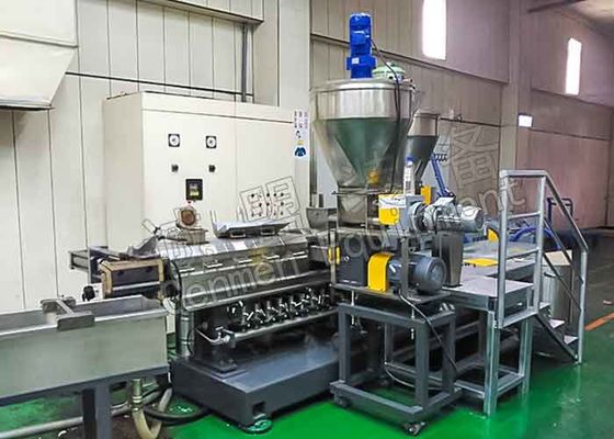Modyfikacja udarności Twin Screw Rubber Exruder 380V 50HZ 3 Phase